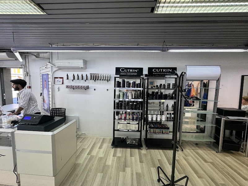 ARA FRISØR SALONG AS - Coiffure Trondheim - Photo de couverture - OneBooking