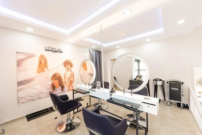 WESTSIDE Hair & Beauty - Coiffure Frankfurt Am Main - Photo de couverture - OneBooking