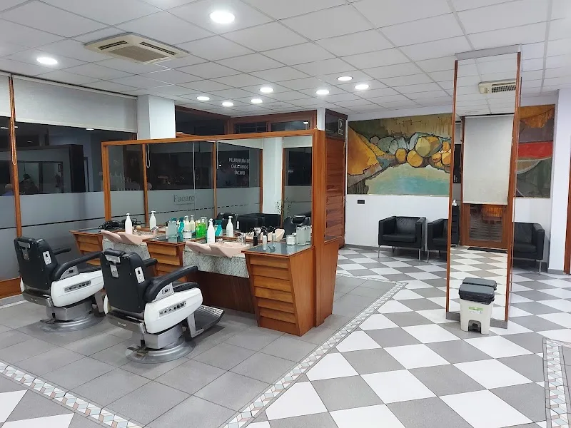 Peluquería Facaro - Coiffure Las Palmas De Gran Canaria - Photo de couverture - OneBooking