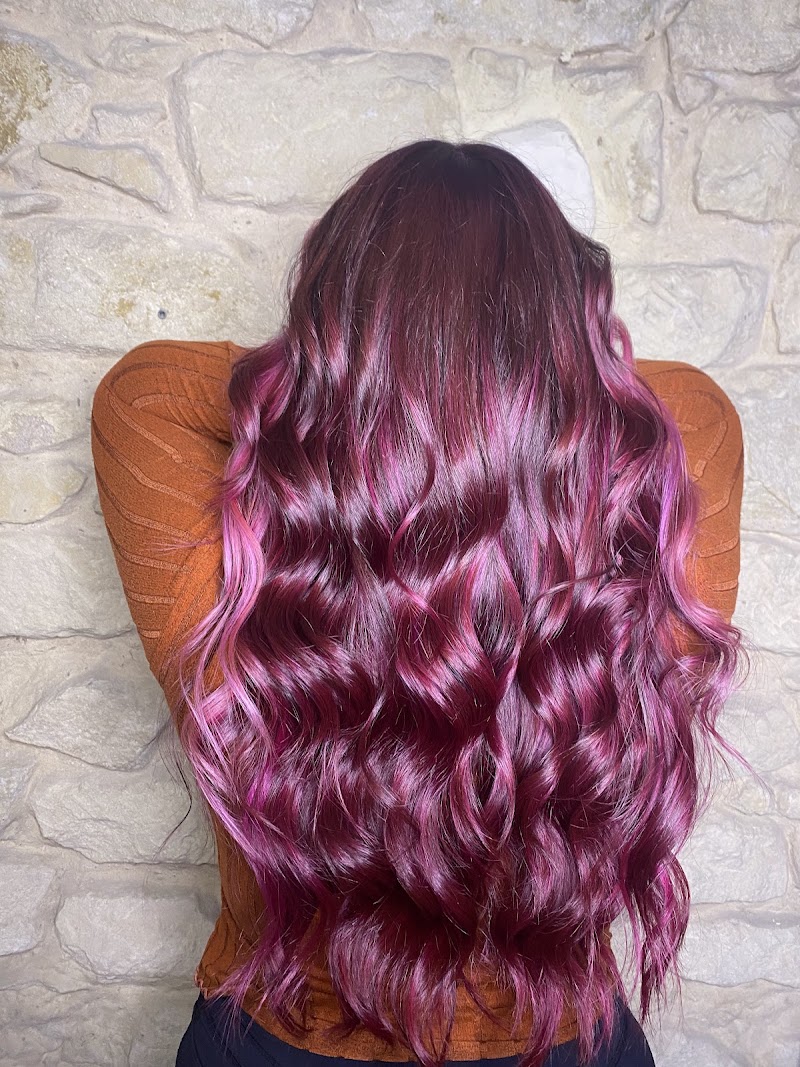 Tamara Glez Hair Salon & head spa
