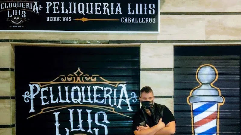 Peluquería de caballeros luis - Coiffure Almería - Photo de couverture - OneBooking