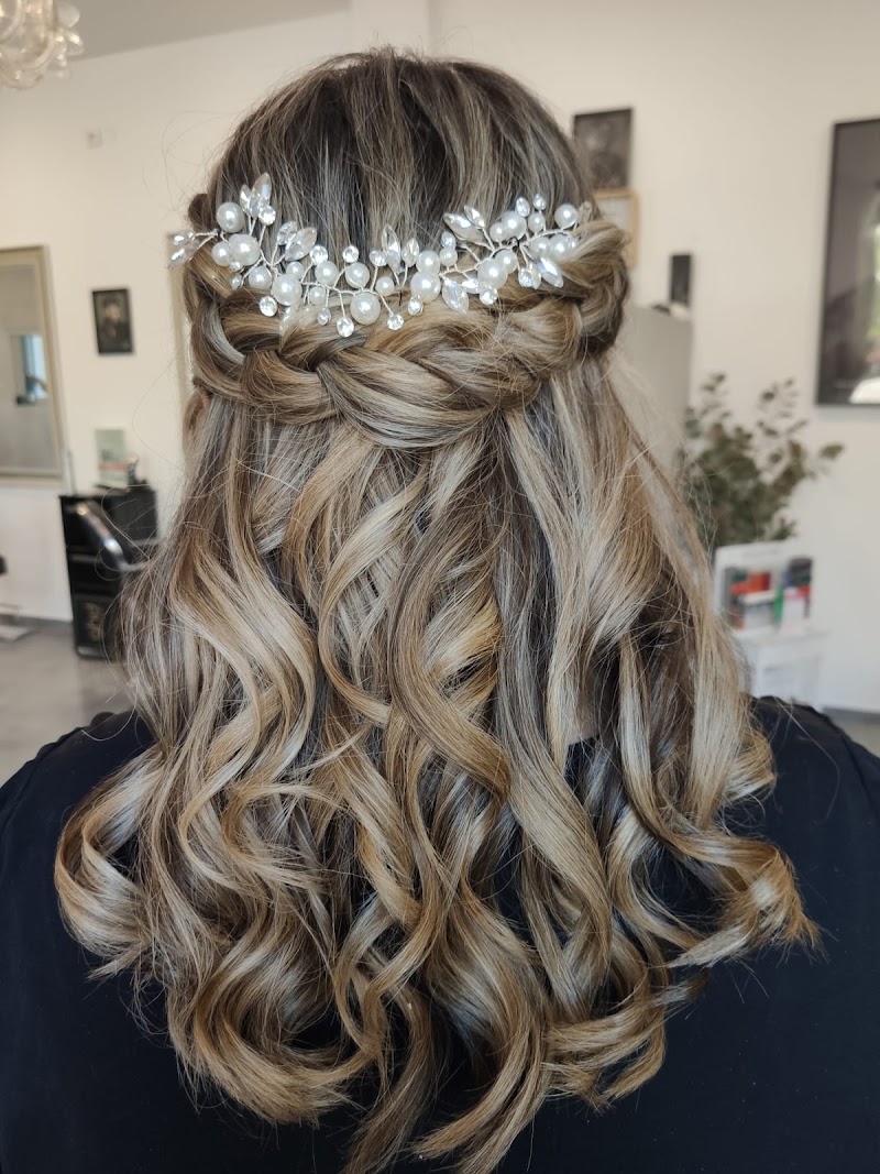 Kraemer Obernai - Coiffure Cambridge - Photo de couverture - OneBooking
