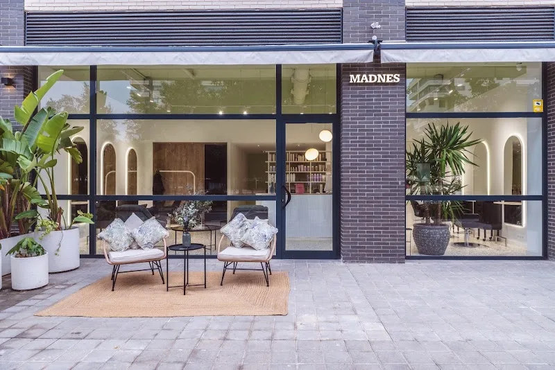 Madnes Salón
