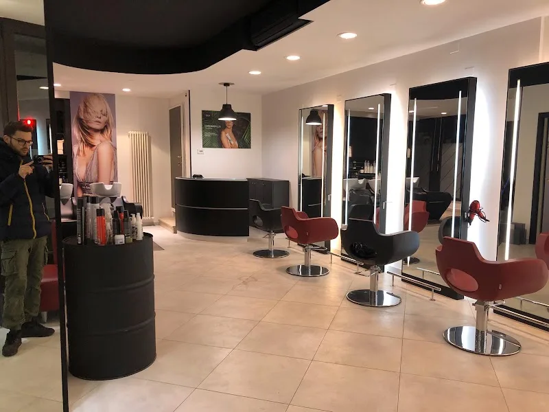 Enjoy Parrucchieri Bergamo - Coiffure Bergamo - Photo de couverture - OneBooking