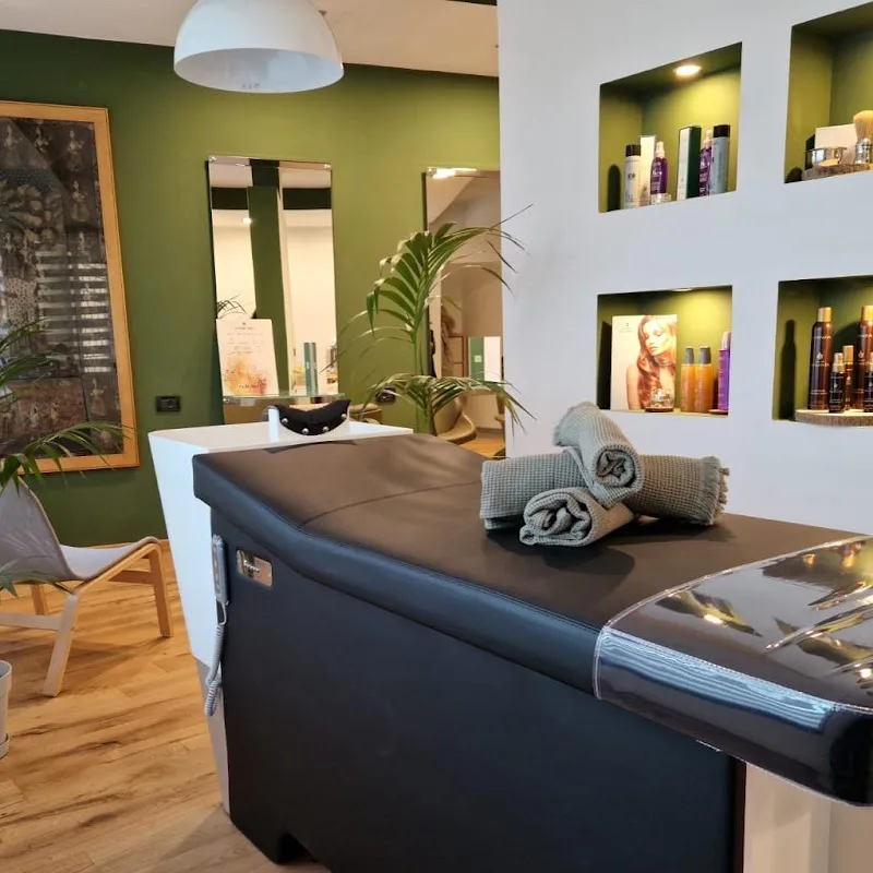 Hairlab Laura - Coiffure Bergamo - Photo de couverture - OneBooking