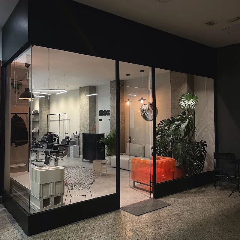 Roto Hair Studio - Coiffure A Coruña - Photo de couverture - OneBooking
