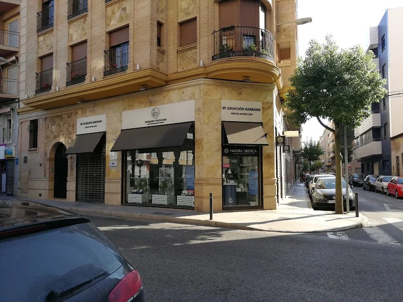 María Asunción Sansano Sarabia - Institut de beauté Elche - Photo de couverture - OneBooking