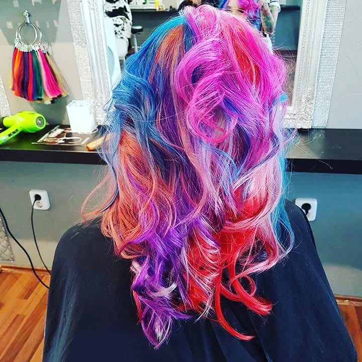 Friseur Hairtonia - Coiffure Hamburg - Photo de couverture - OneBooking