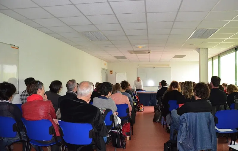 Académie de Sophrologie de Bourgogne-Franche-Comté - Bien-être Dijon - Photo de couverture - OneBooking
