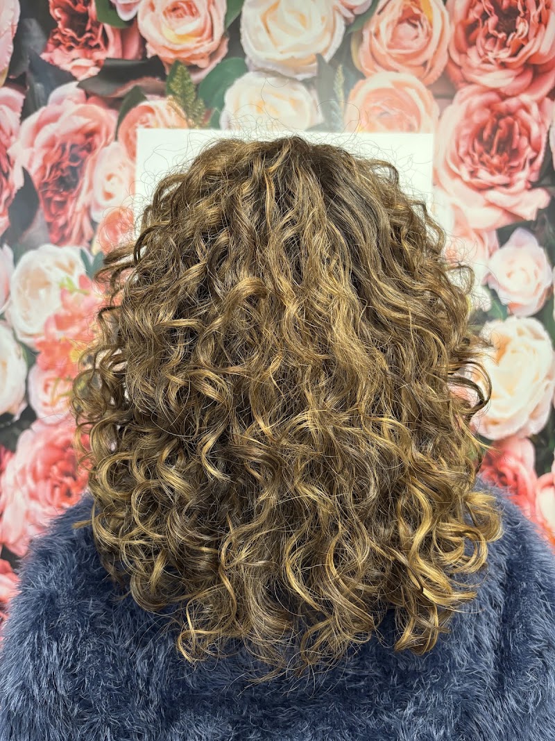 El 28 Curly Peluquería Barcelona