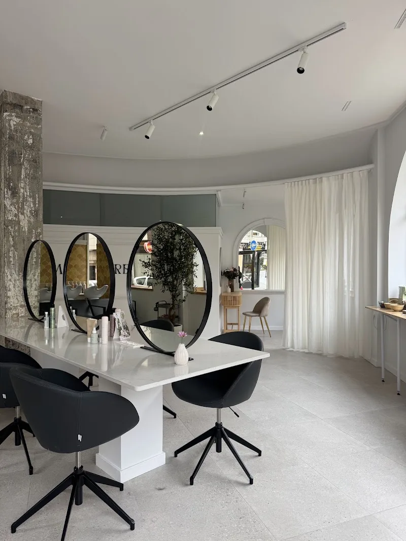Marimorena salón - Coiffure Gijón - Photo de couverture - OneBooking