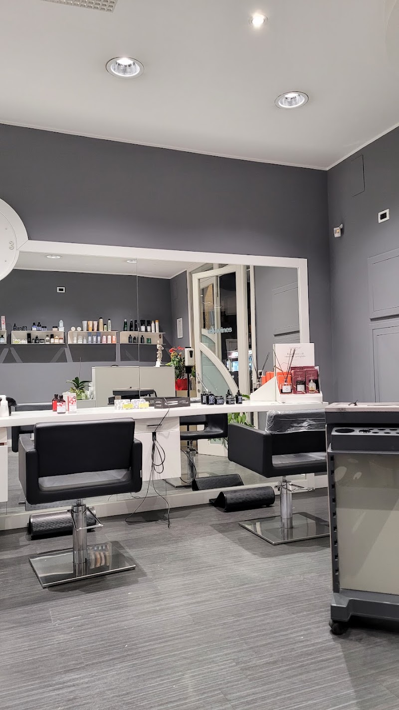 Antoine Coiffeur Di De Luca Antonio
