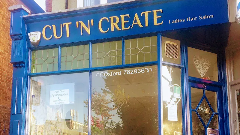 Cut ‘N’ Create - Coiffure Oxford - Photo de couverture - OneBooking