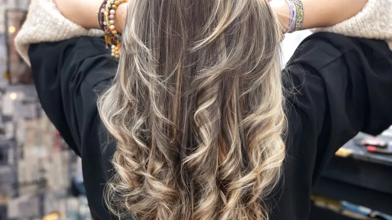 Peluquería AL ESTILISTA VIGO Balayage, Mechas, Rubio y alisado - Coiffure Vigo - Photo de couverture - OneBooking