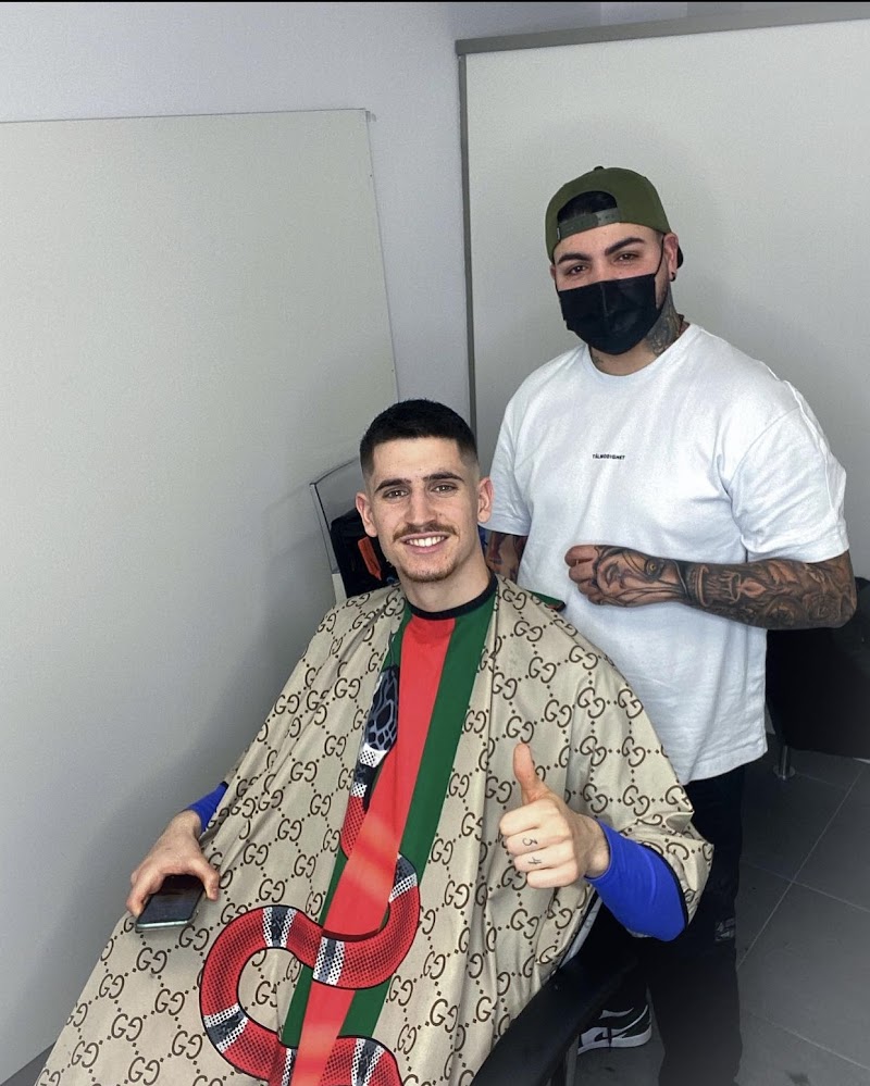 Barbería - Kenny Hair Studio