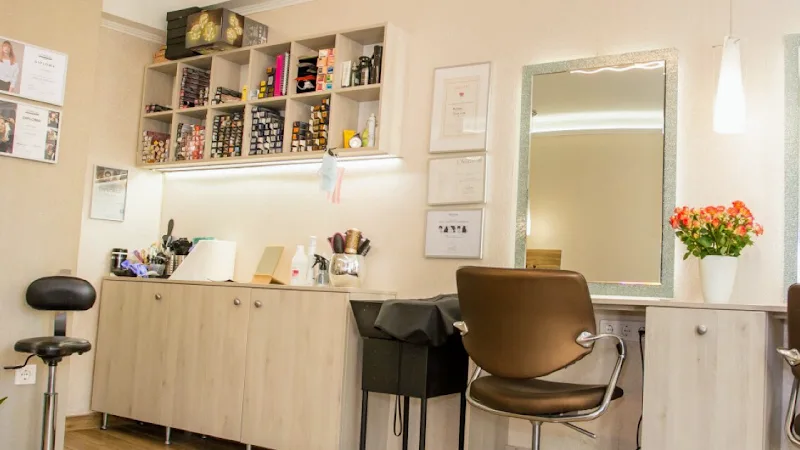 Török Csilla Hair Design - Coiffure Budapest - OneBooking
