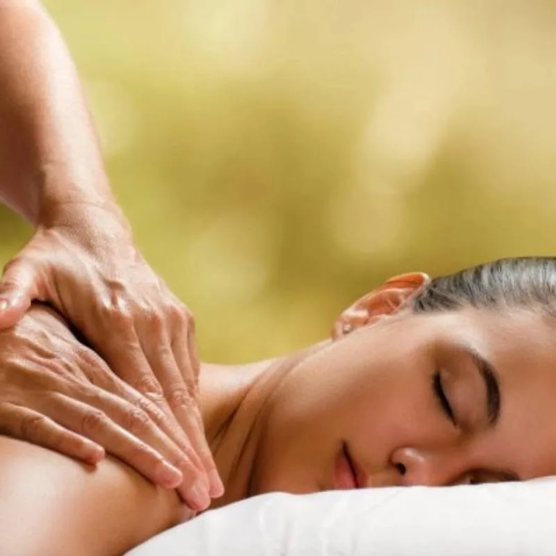 Massage Naturel à domicile et sur place à Metz - Spa Metz - Photo de couverture - OneBooking