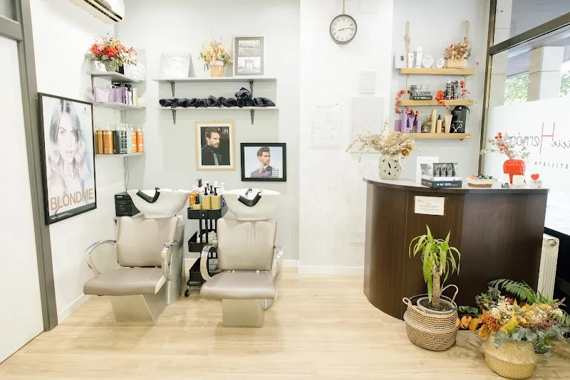 Peluquería unisex y Estilista Patricia Hernández - Coiffure Valladolid - Photo de couverture - OneBooking