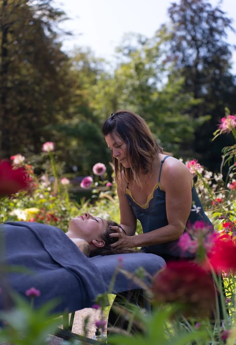 Lynda Zorn massages bien-être - Spa Strasbourg - Photo de couverture - OneBooking