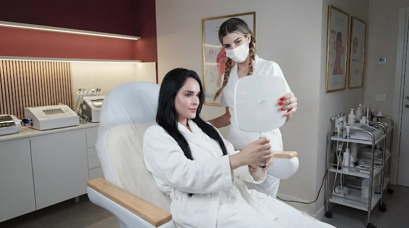 Alef Med — Clínica de Medicina Estética Valencia - Esthétique València - Photo de couverture - OneBooking