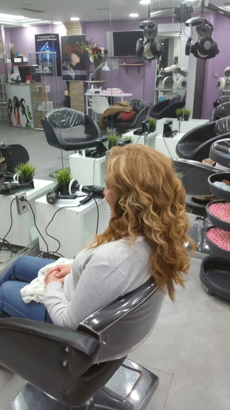 Salón Francesa Peluquería & Estética - Coiffure Cartagena - Photo de couverture - OneBooking