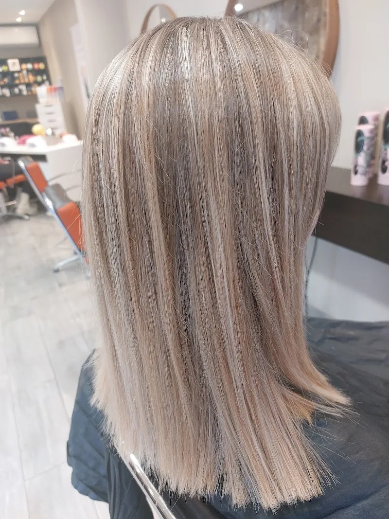HaarStudio S -kapsalon Herdersem - Coiffure Aalst - Photo de couverture - OneBooking