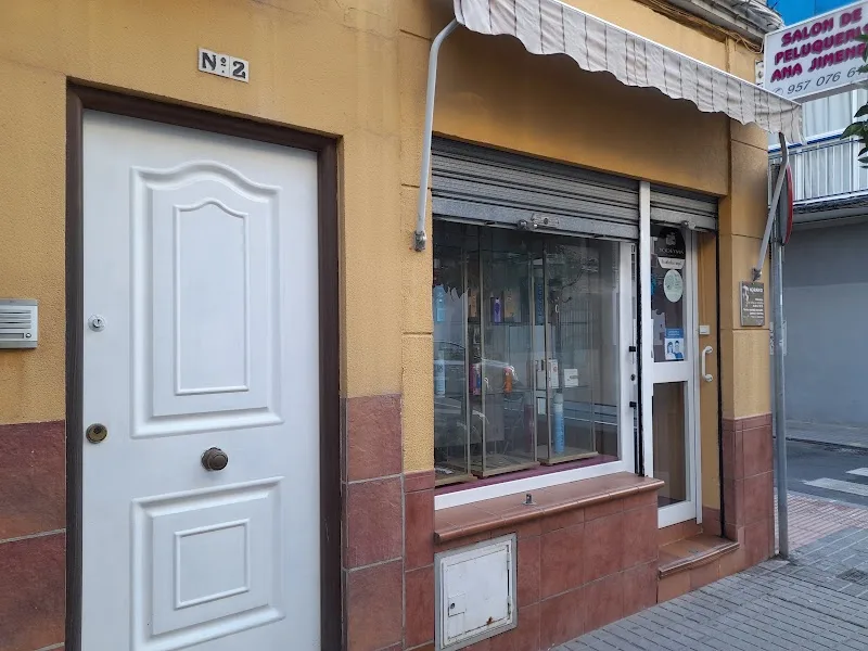 Peluquería Ana, Córdoba | Extensiones, peinados para bodas, tintes y más | Peluquerías en Córdoba
