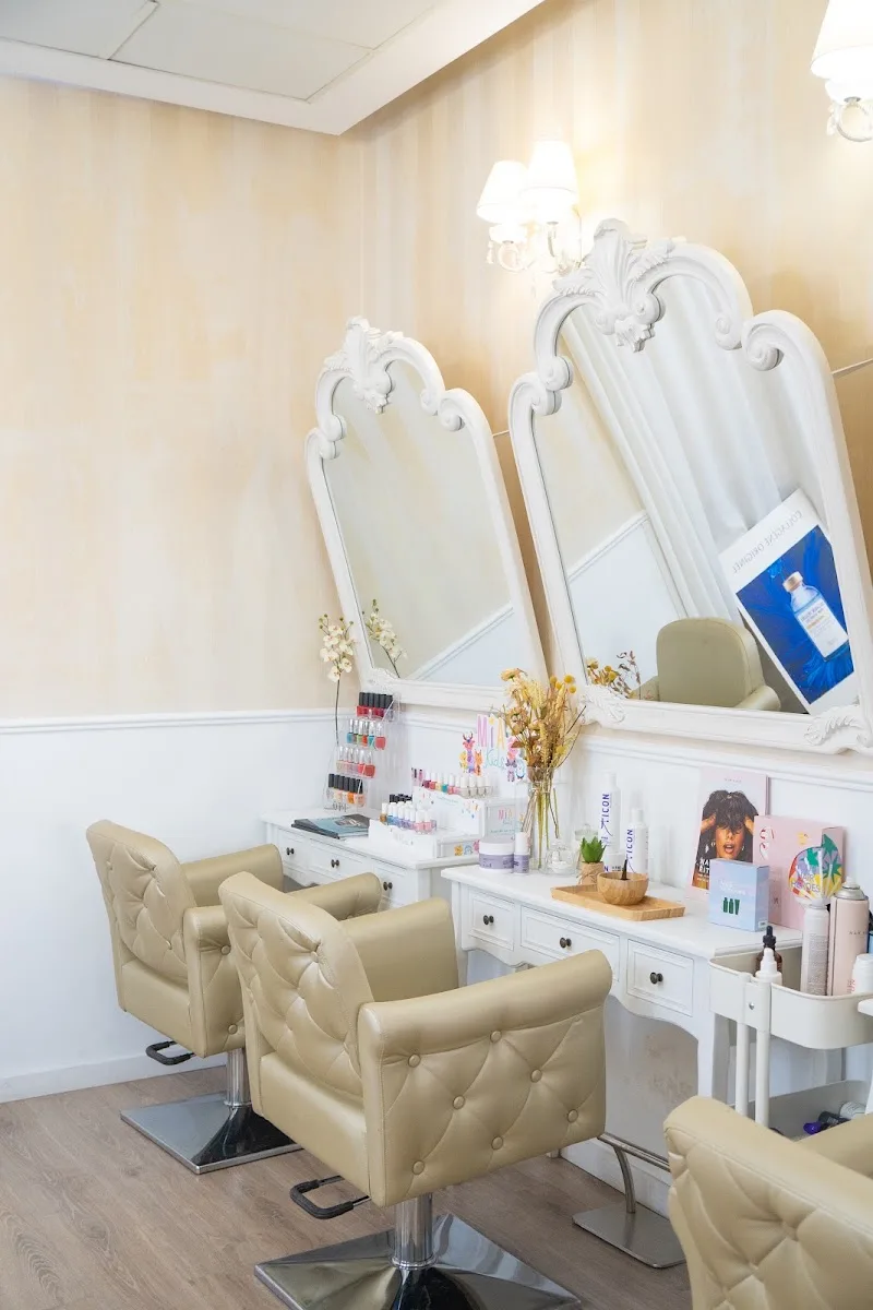 Divas Beauty Lounge. Estética Avanzada y Naturopatia - Institut de beauté Granada - Photo de couverture - OneBooking