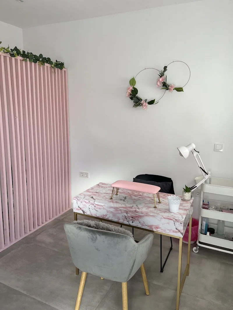 El Salón de Belleza d’Silvia - Córdoba - Institut de beauté Córdoba - Photo de couverture - OneBooking