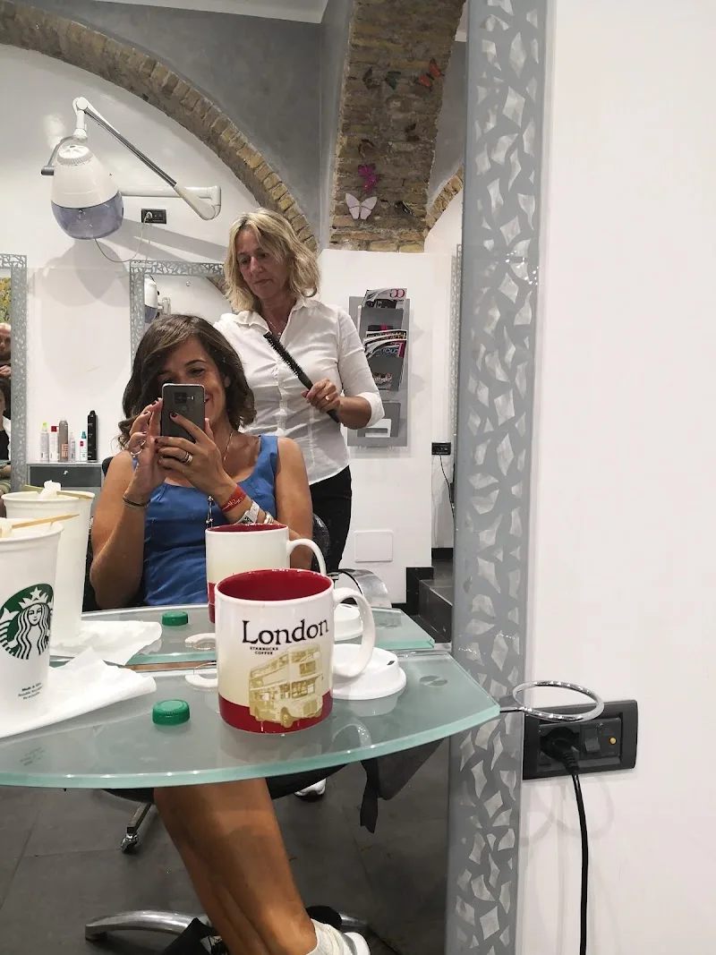 A C Hair Dressing Srl - Coiffure Rome - Photo de couverture - OneBooking
