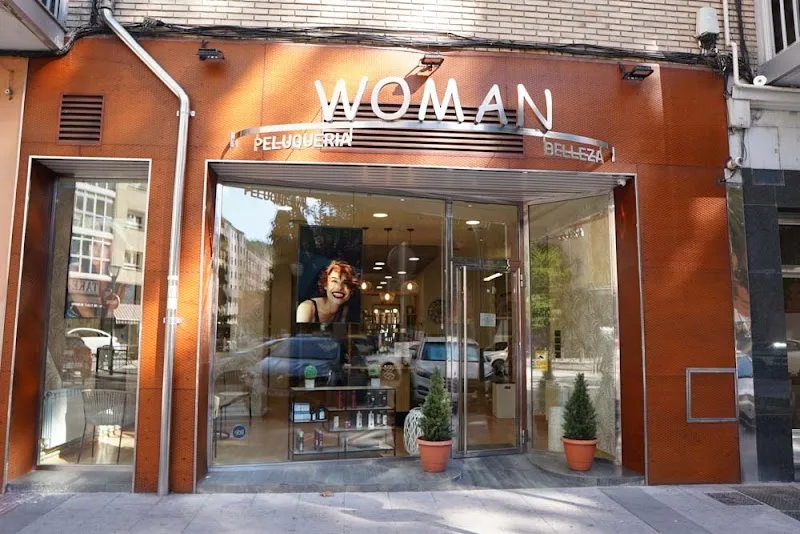 Peluquería Woman - Burgos - Coiffure Burgos - Photo de couverture - OneBooking
