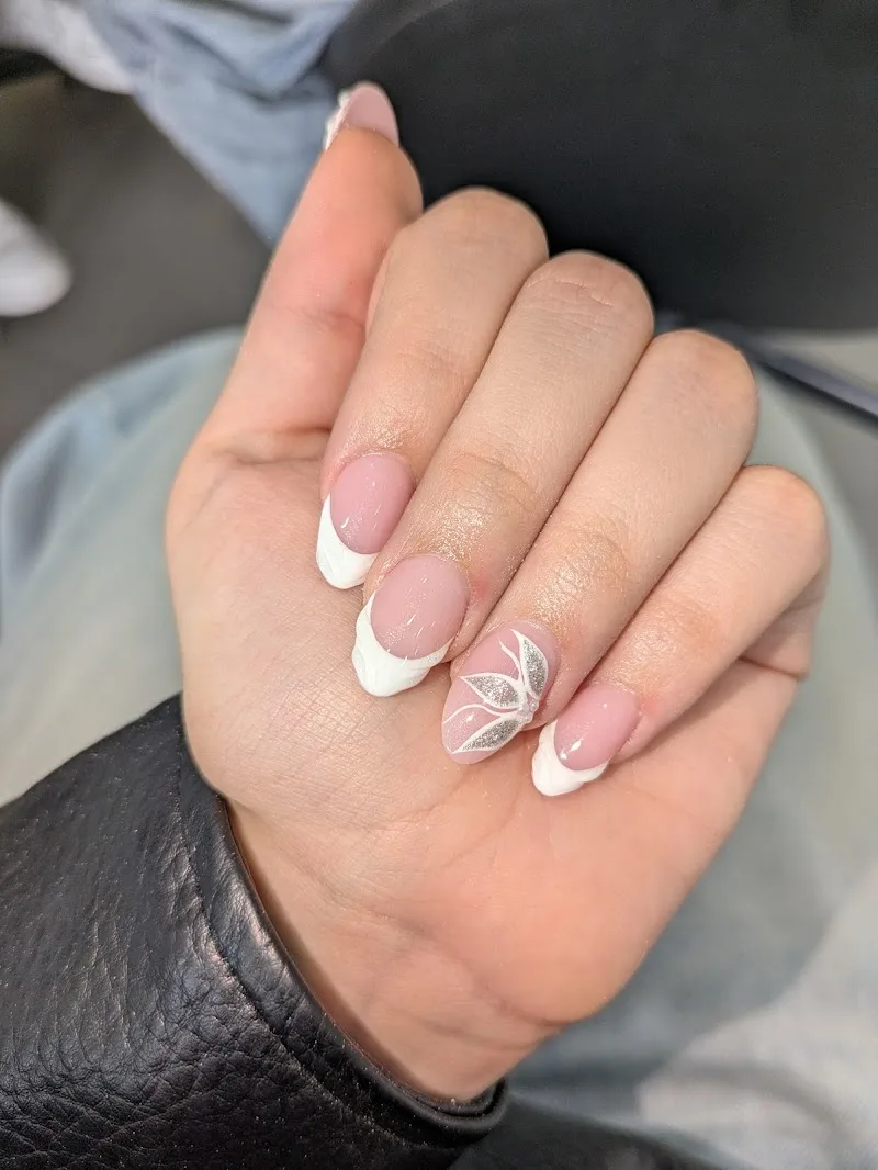 PURE NAIL BAR SANTA EULÀLIA - Institut de beauté L’hospitalet De Llobregat - Photo de couverture - OneBooking