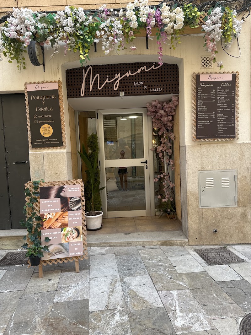 Peluquería Miyumi - Coiffure Palma De Mallorca - Photo de couverture - OneBooking