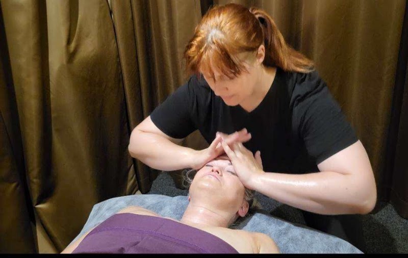 Stet - Massage Bien-être et Modelage Lymphatique Minceur - Spa Strasbourg - Photo de couverture - OneBooking