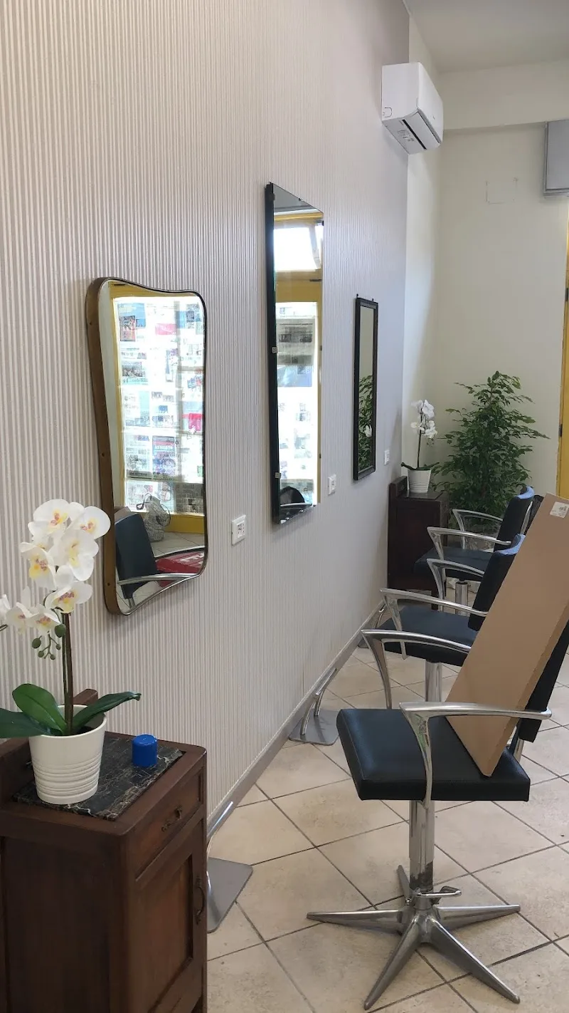 KG acconciatori by Katia - Coiffure Bologna - Photo de couverture - OneBooking