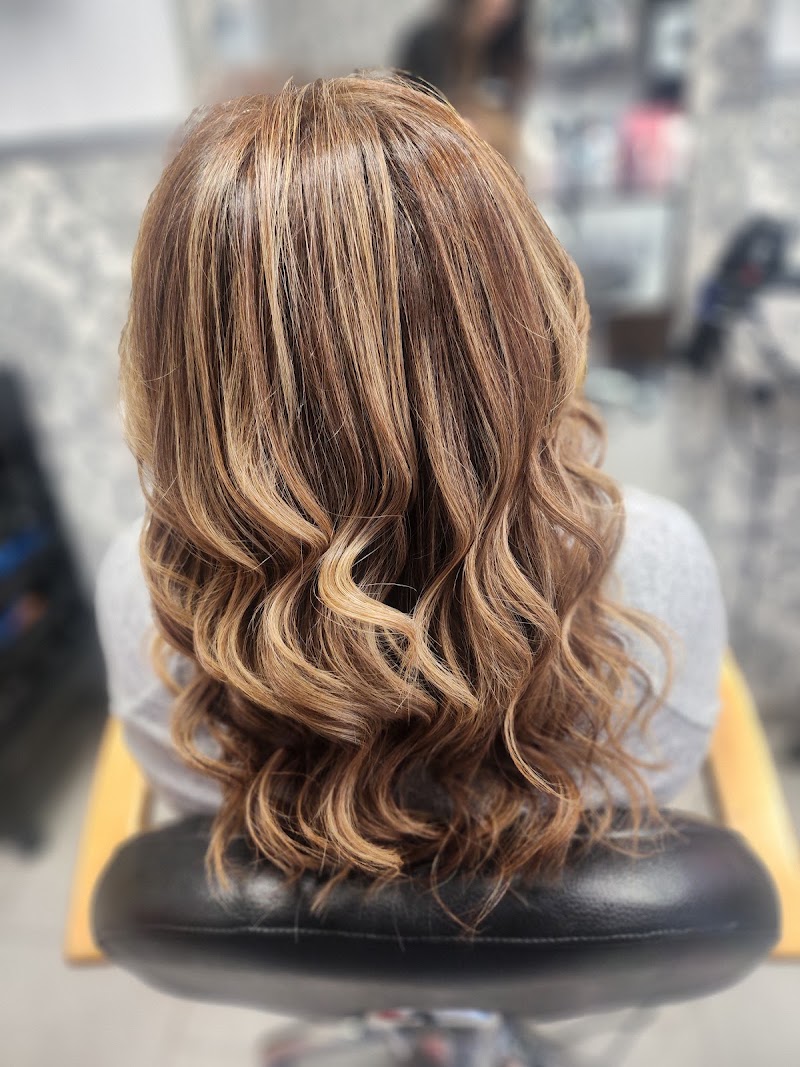 Peluquería Mirella Albacete | Profesionales en peluquería y estética