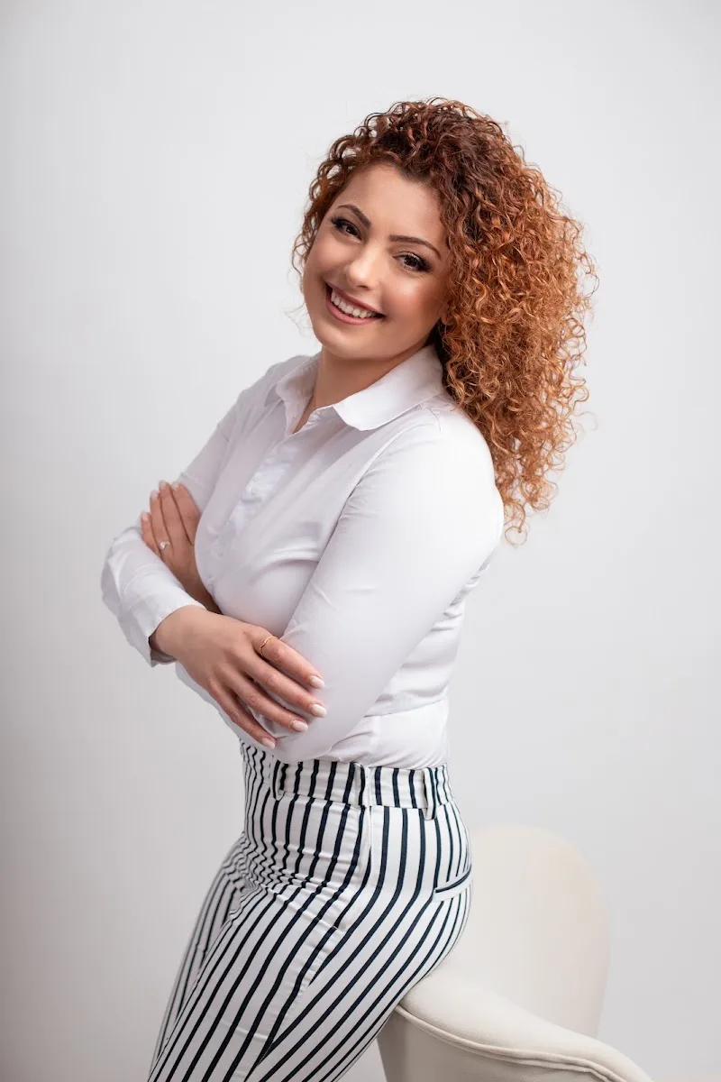 Iuli Nail Artist - Institut de beauté Fuenlabrada - Photo de couverture - OneBooking