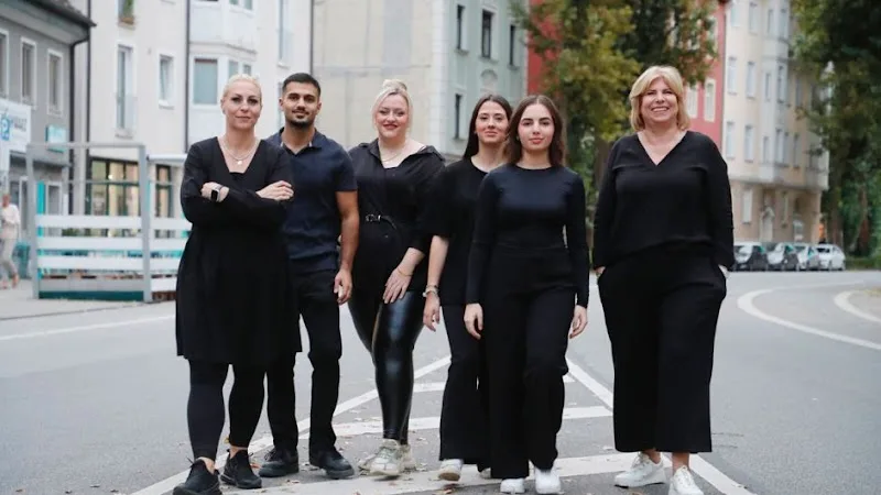 Hair & Beauty Salon Selmani - Coiffure Munich - Photo de couverture - OneBooking