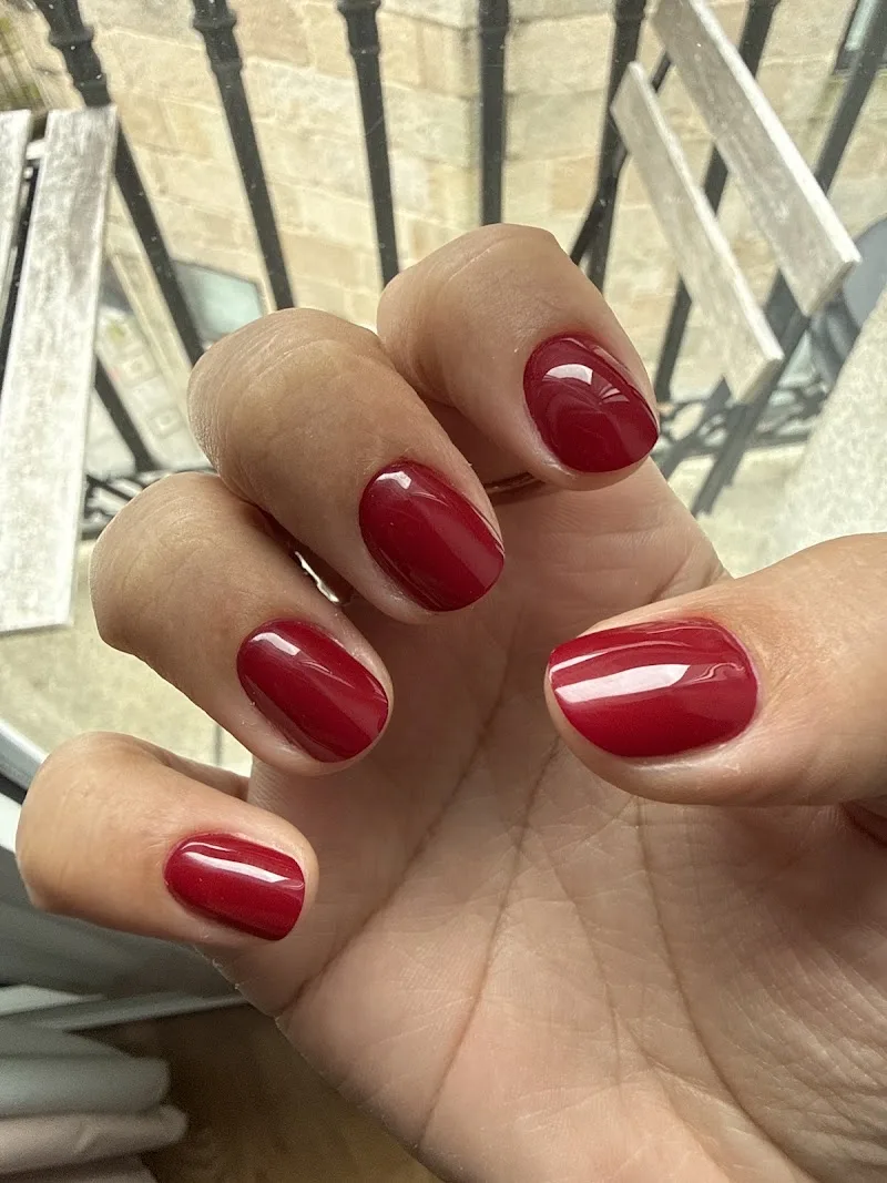 Nenha PRIVÉ • Manicura Rusa - Institut de beauté Vigo - Photo de couverture - OneBooking