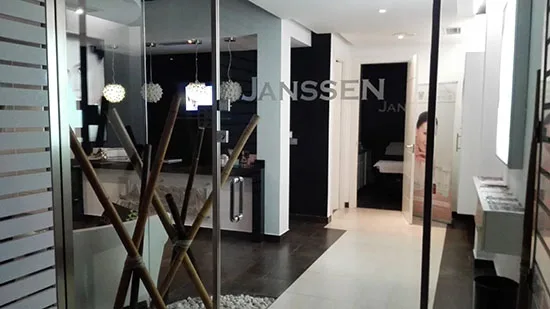 Inna NN Estética Avanzada - Centro de Belleza y Formación - Esthétique Málaga - Photo de couverture - OneBooking