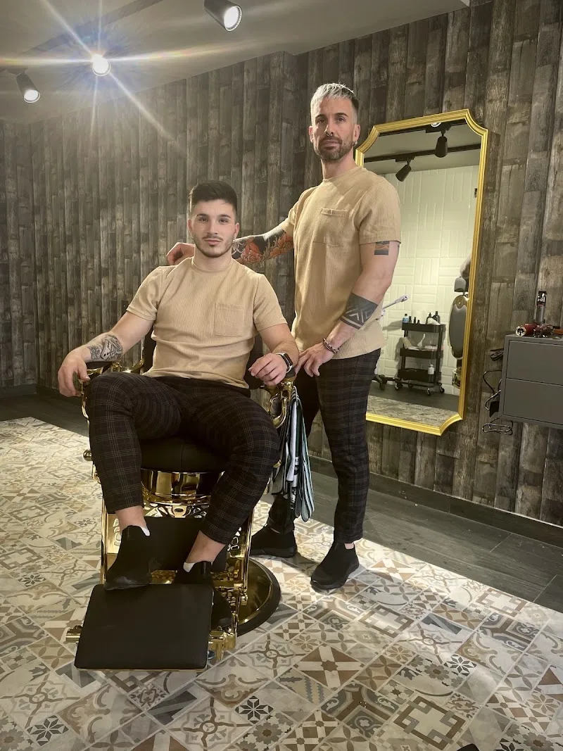 MILANO Barbería Burgos - Coiffure Burgos - Photo de couverture - OneBooking