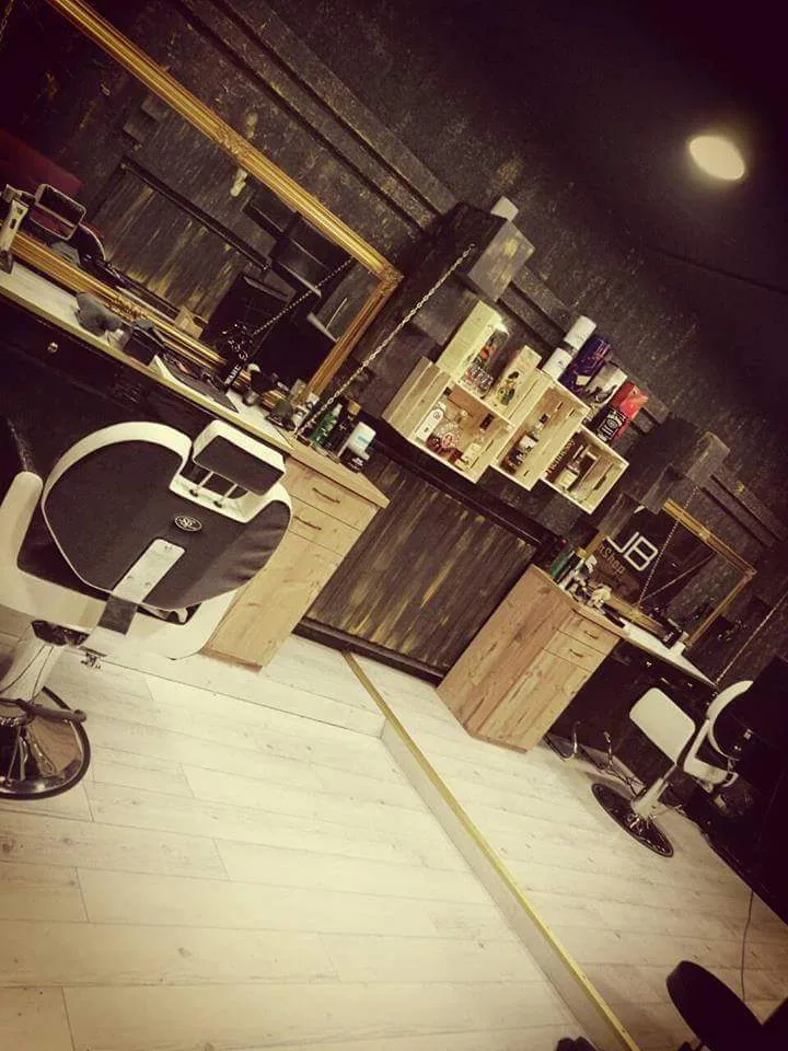 Gent's Club Barbershop - Coiffure Budapest - OneBooking