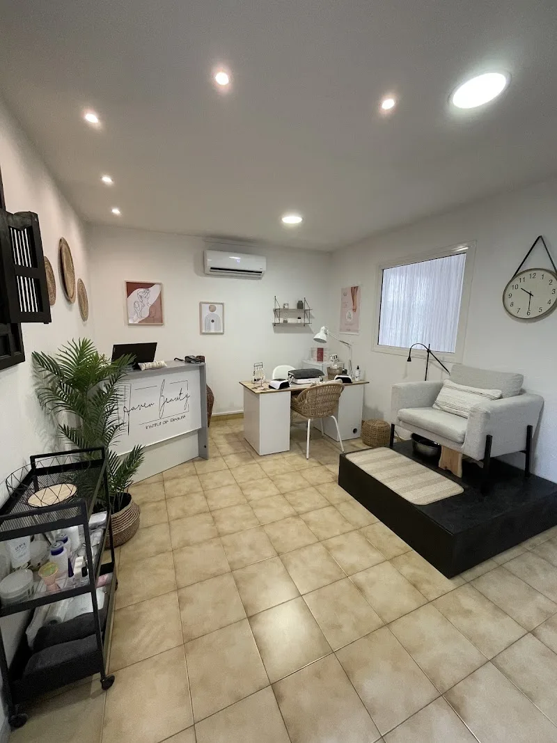 Haven Beauty - Coiffure Vénéjan - Photo de couverture - OneBooking