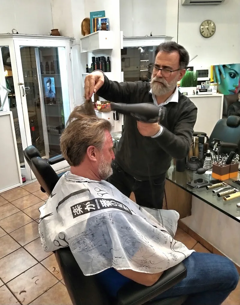 Hairstylist.zafer & barbershop - Coiffure Rome - Photo de couverture - OneBooking
