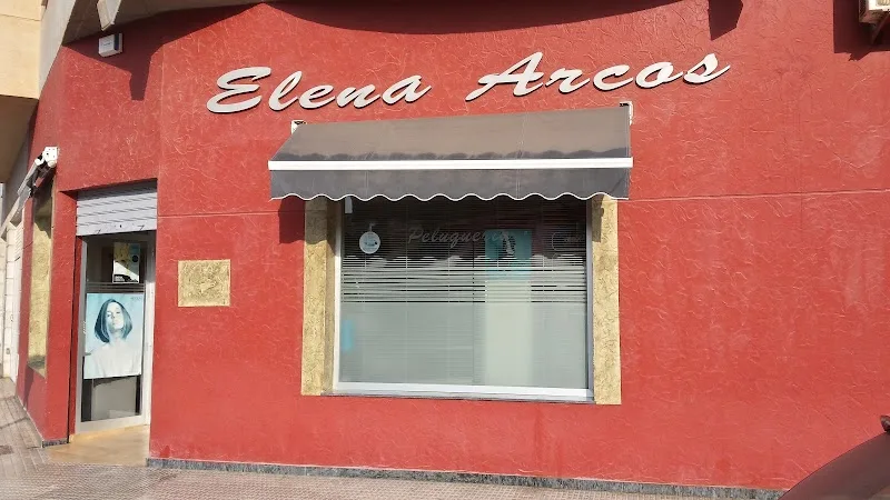 Elena Arcos