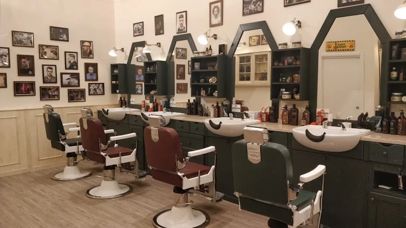 Barberia degli Asinelli - Bologna - Coiffure Bologna - Photo de couverture - OneBooking
