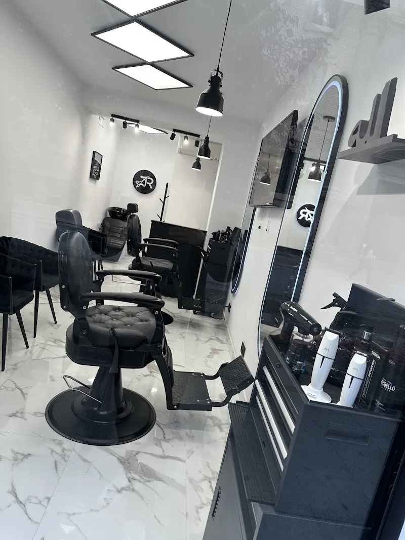Peluquería & barbería Zr - Coiffure Alcalá De Henares - Photo de couverture - OneBooking