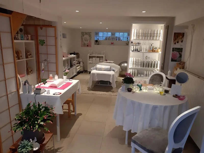 Fleur de Jojoba - Institut de beauté Mons - Photo de couverture - OneBooking