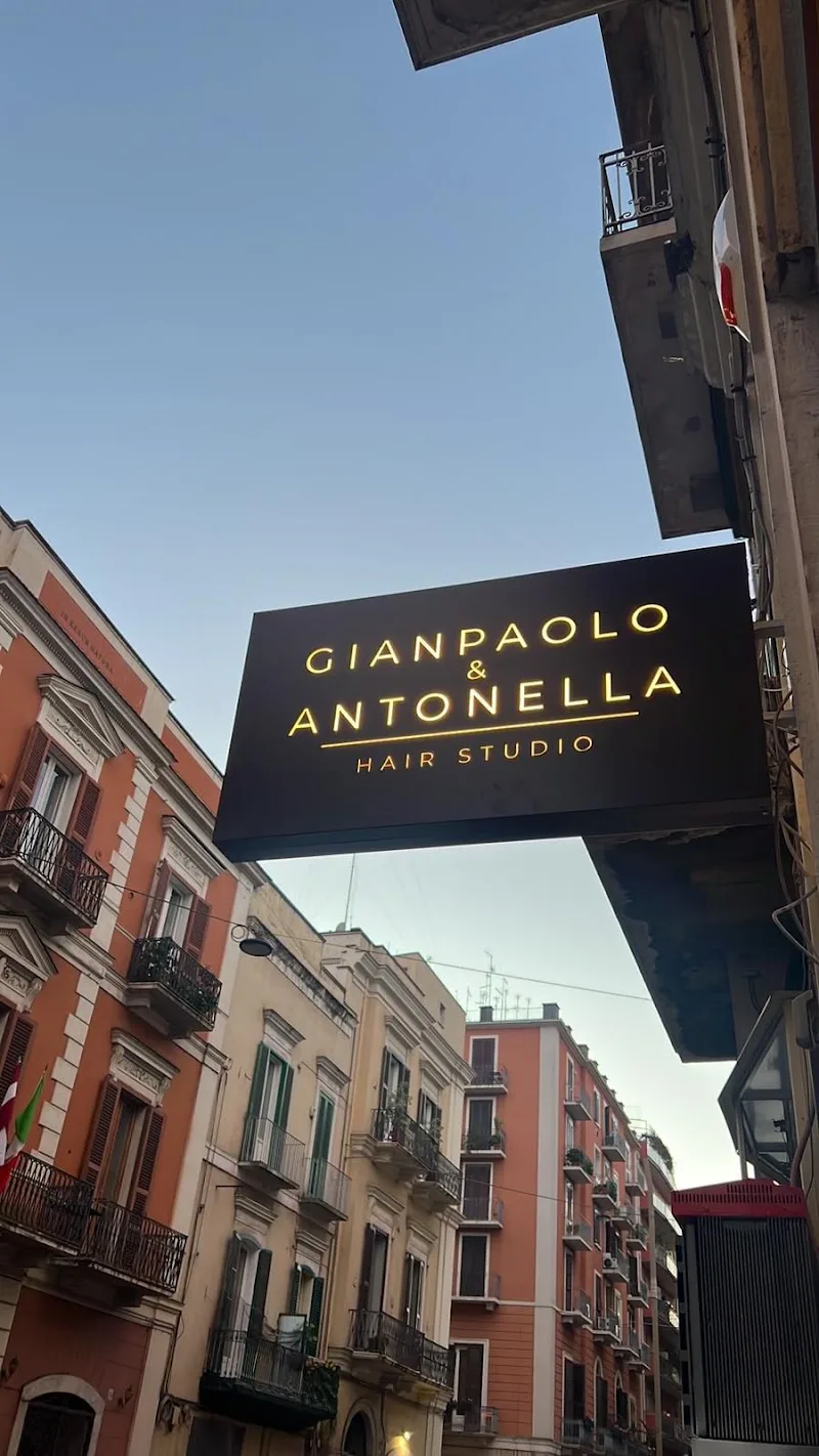 Gianpaolo & Antonella - Hair Studio - Coiffure Bari - Photo de couverture - OneBooking