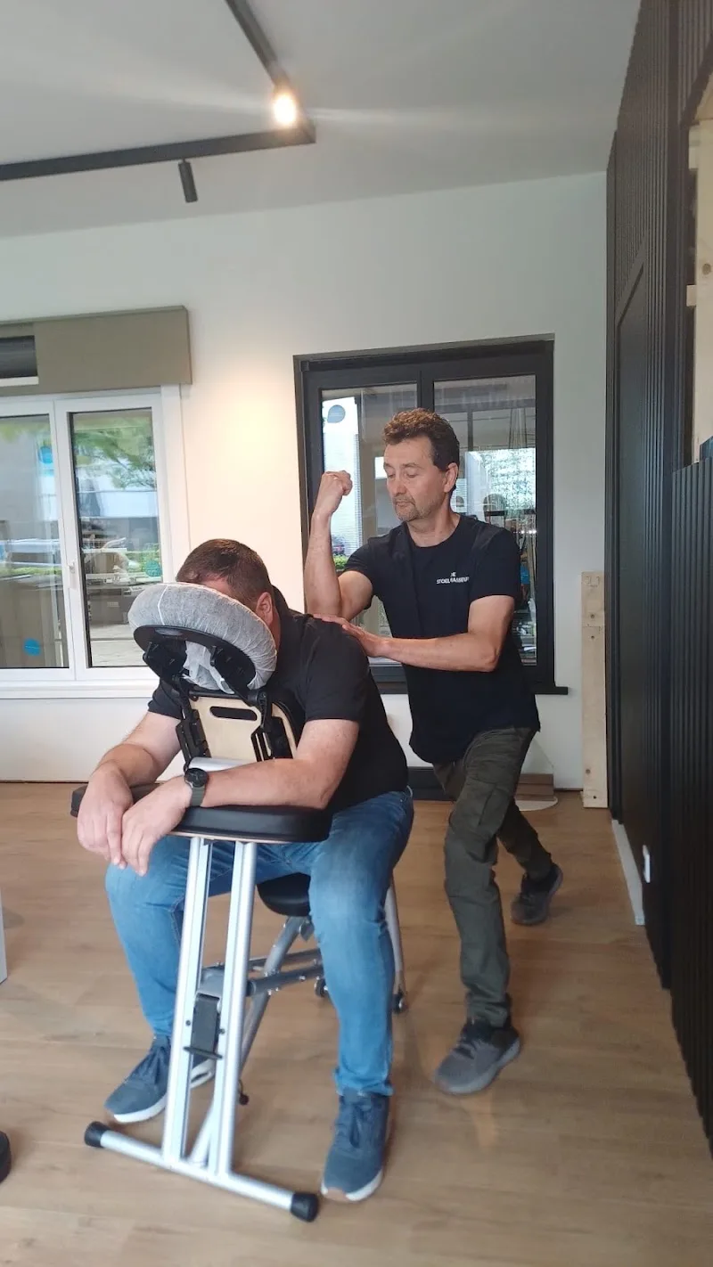 De Stoelmasseur - Massage Roeselare - Photo de couverture - OneBooking